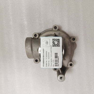 Hyunsang Excavator Parts Coolant Pump 04259546 0425-9546